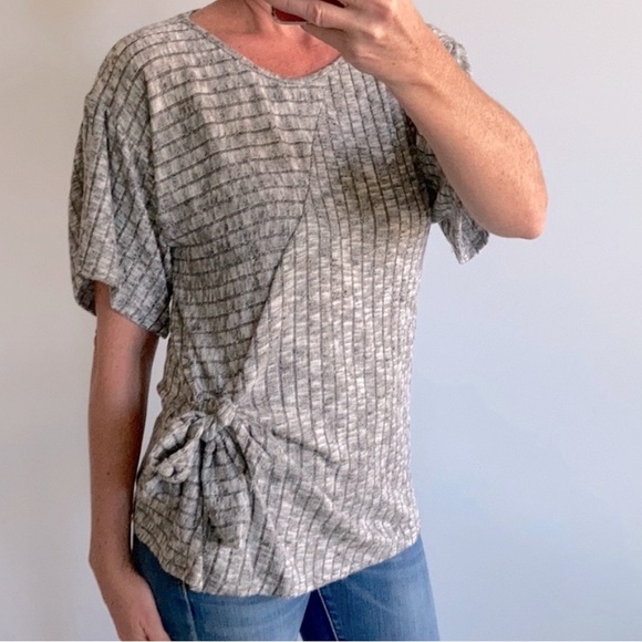 Marbled Grey Color Side Tie Top - Picture 4 of 7